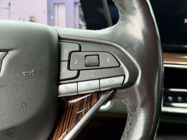 Used 2023 Cadillac Escalade Premium Luxury w/ Performance Package AWD/4WD image 26