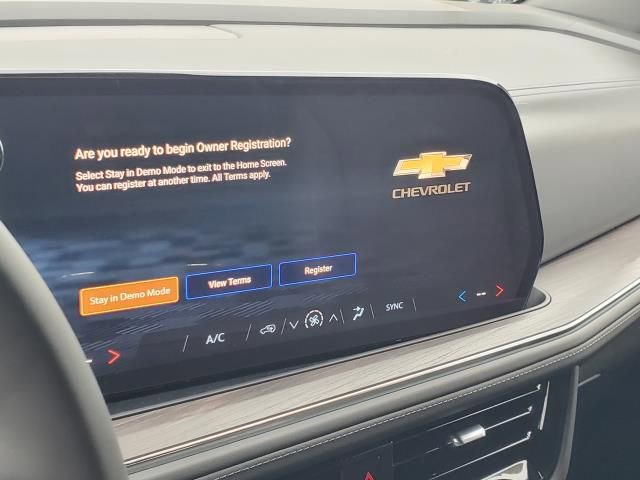 New 2026 Chevrolet Suburban LS image 17