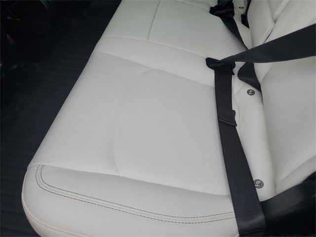 Used 2021 Tesla Model Y Long Range image 14