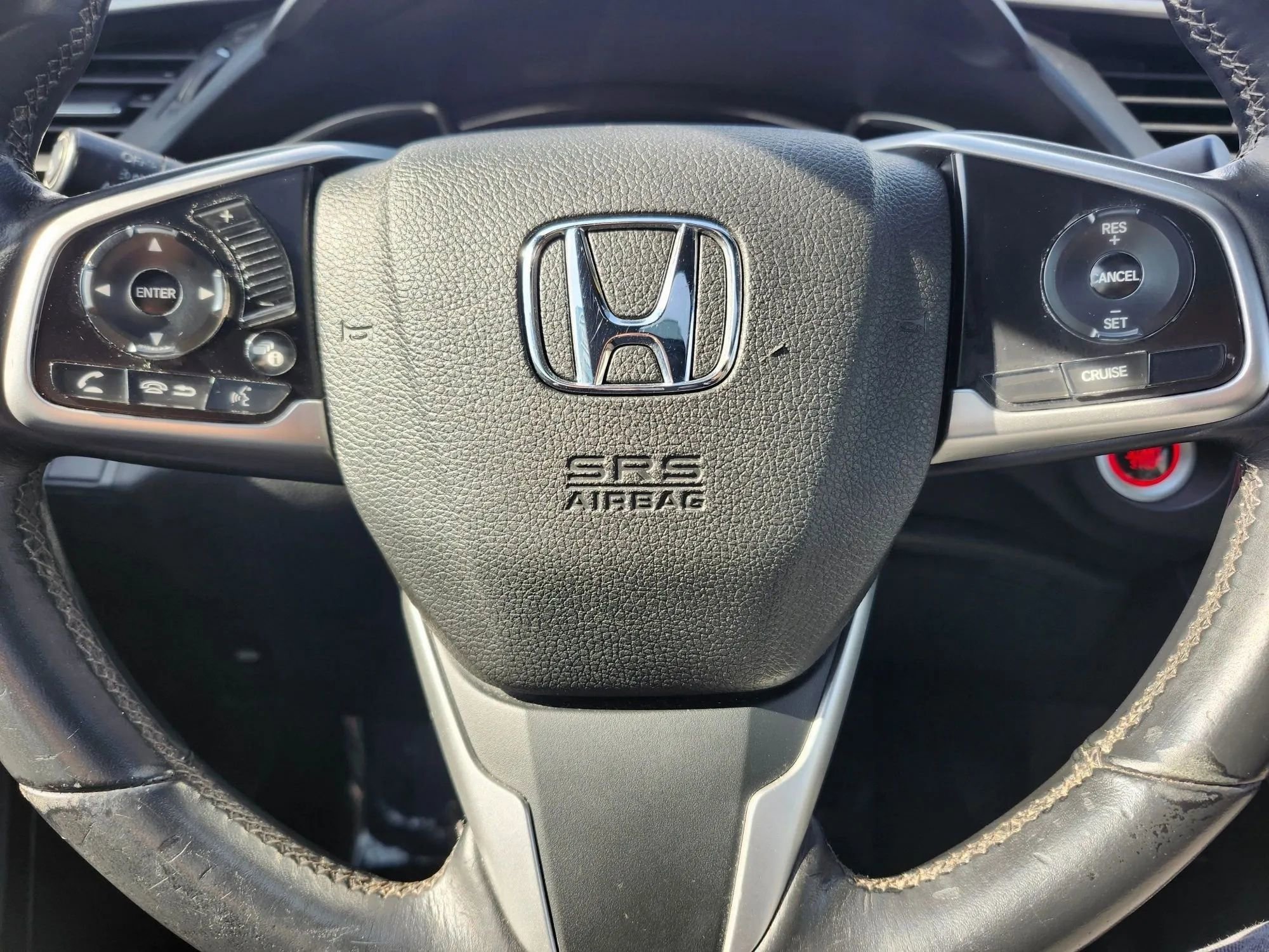Used 2018 Honda Civic EX-L image 13