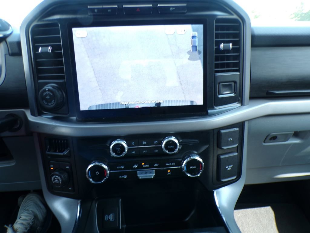 Used 2024 Ford F150 XLT w/ Mobile Office Package image 28