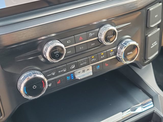 Certified 2026 Ford F250 Lariat AWD/4WD image 28