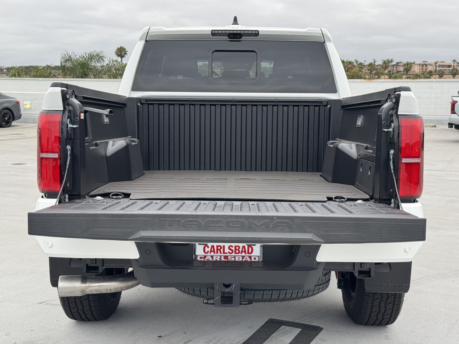 New 2026 Toyota Tacoma TRD Off-Road AWD/4WD image 9
