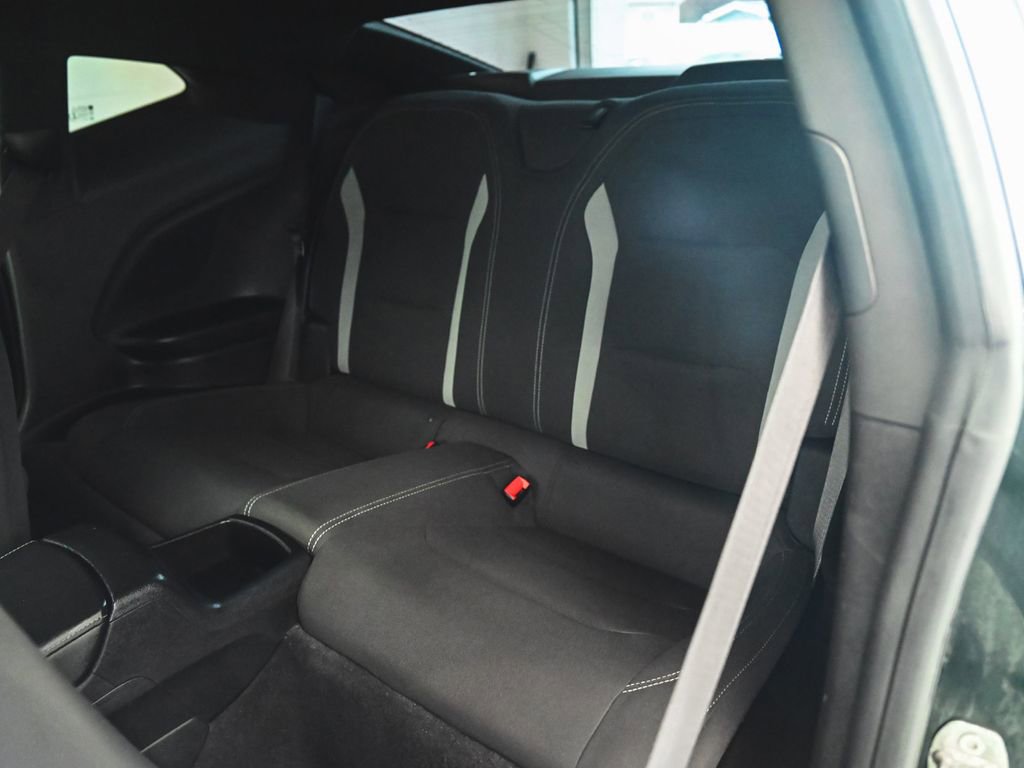 Used 2020 Chevrolet Camaro LT w/ 1LE Track Performance Package image 29