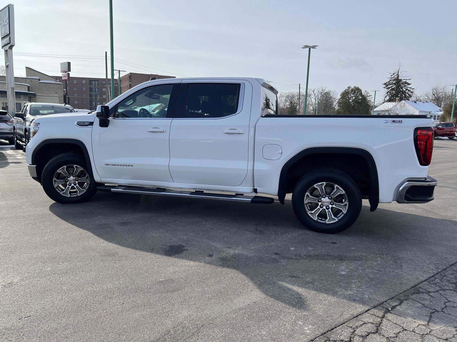 Used 2019 GMC Sierra 1500 SLE w/ SLE Value Package image 12