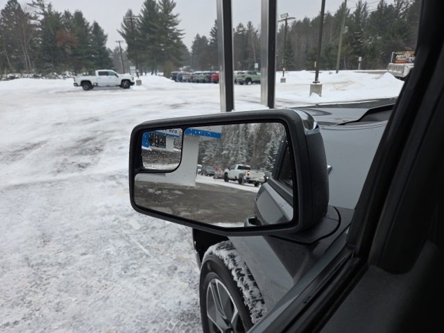 Used 2023 Chevrolet Silverado 1500 LT image 38