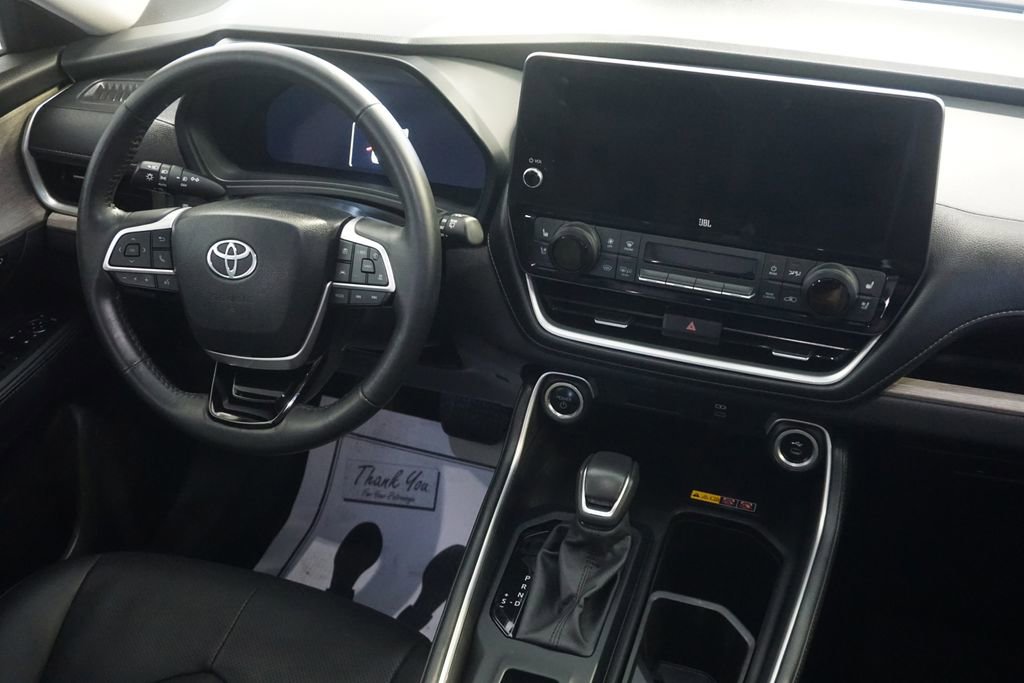 Used 2024 Toyota Grand Highlander Limited image 33