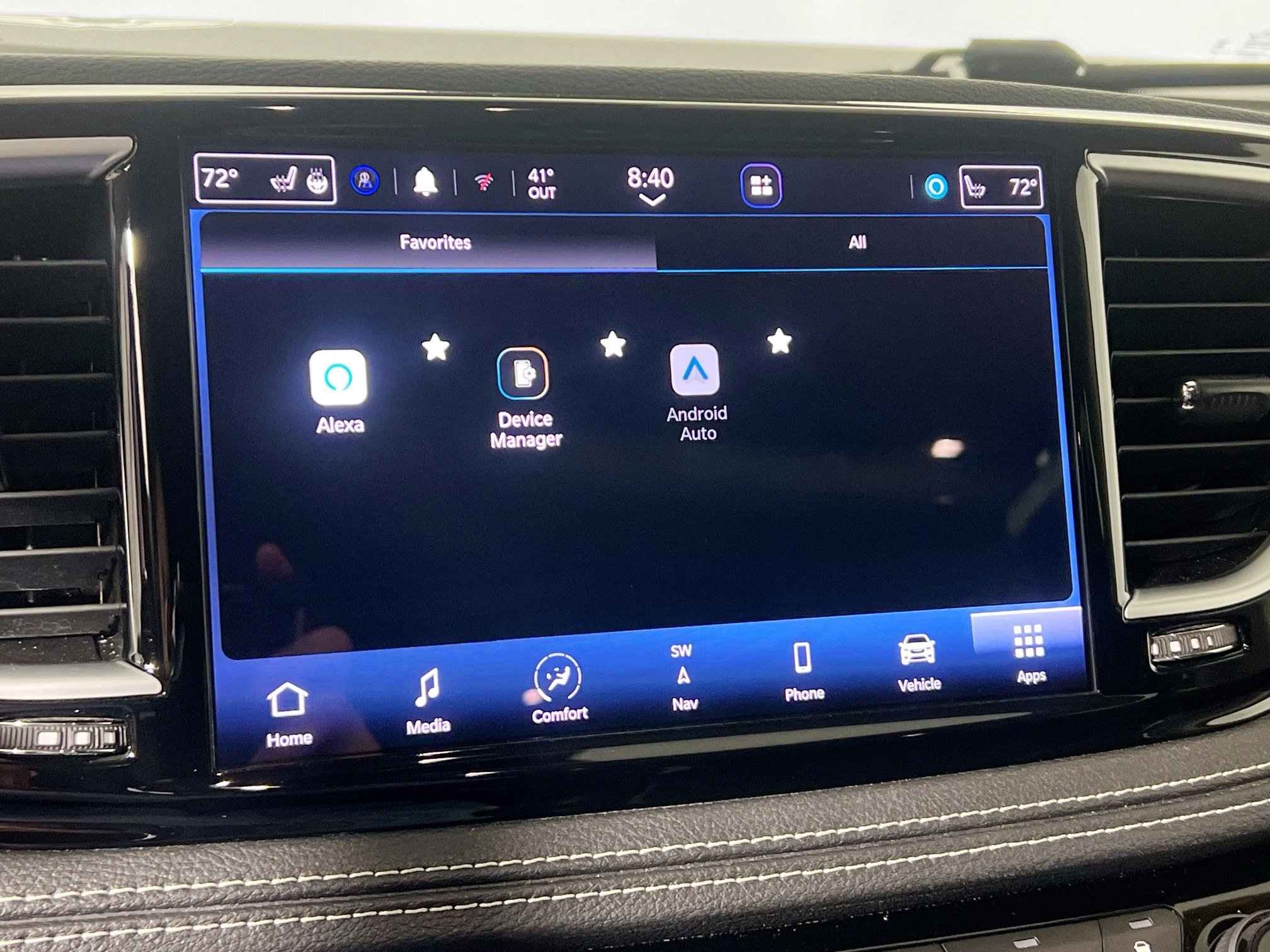 Used 2023 Chrysler Pacifica Limited image 28