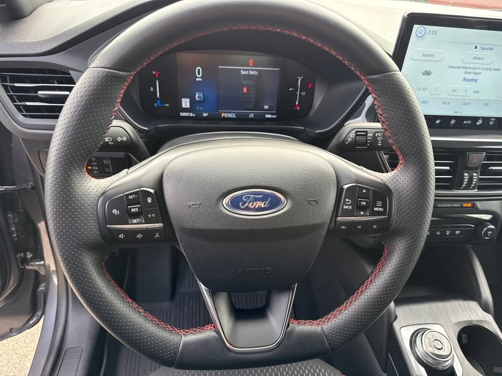 Used 2025 Ford Escape ST-Line w/ Tech Pack #1 AWD/4WD image 7
