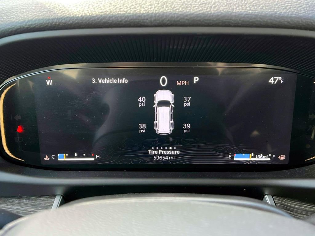 Certified 2024 Jeep Wagoneer Series II image 26