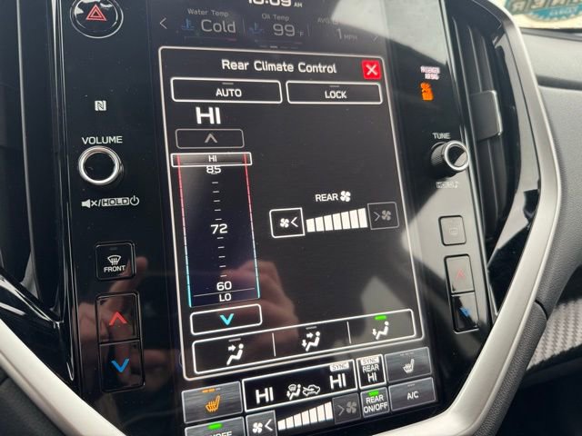 Used 2024 Subaru Ascent Premium w/ Convenience Package image 18