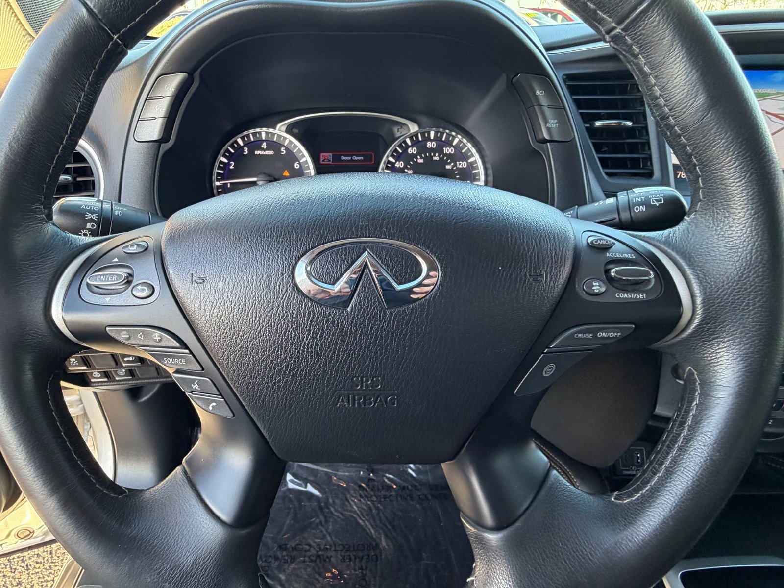 Used 2019 INFINITI QX60 Luxe w/ Essential Package image 32