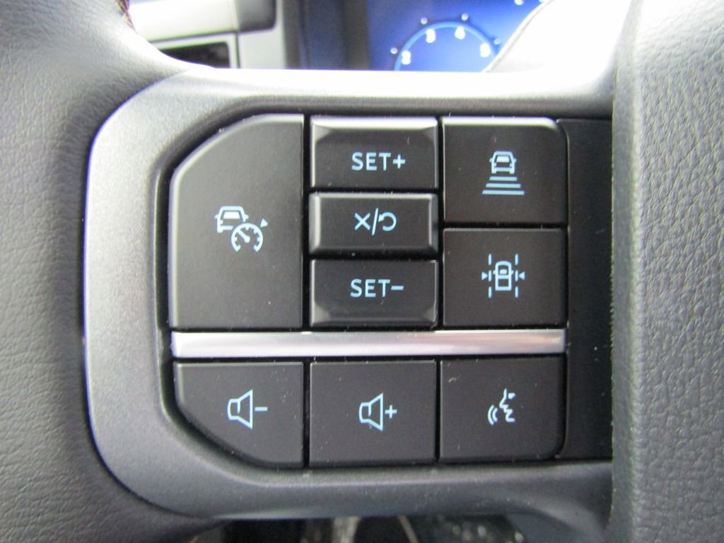 New 2025 Ford F150 Lariat w/ Equipment Group 502A High image 25