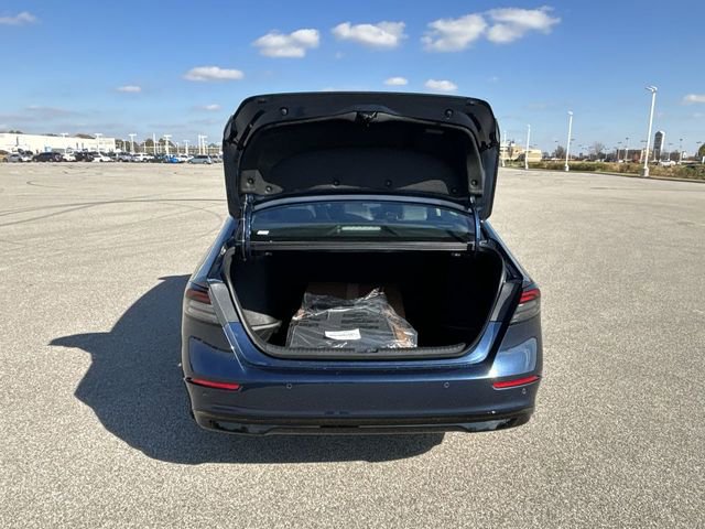 Used 2024 Honda Accord EX-L image 31