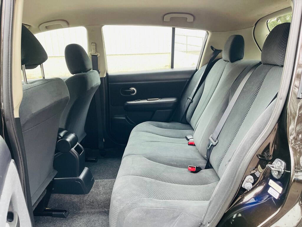 Used 2012 Nissan Versa 1.8 S w/ Plus Pkg image 12