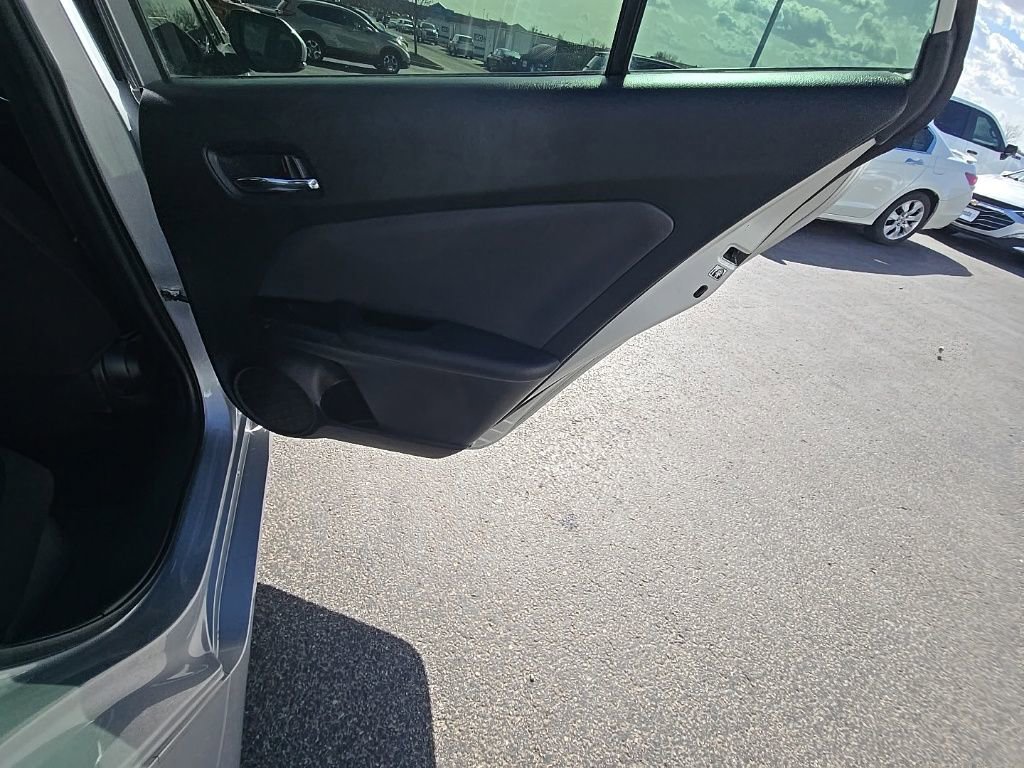 Used 2022 Toyota Prius LE image 26
