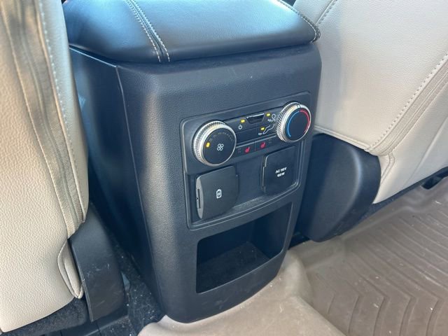 Used 2021 Ford Explorer Limited w/ Equipment Group 301A RWD image 11