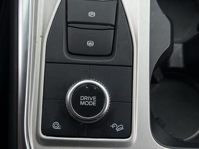 Used 2021 Ford Explorer Limited w/ Hybrid Equipment Group 310A AWD/4WD image 21