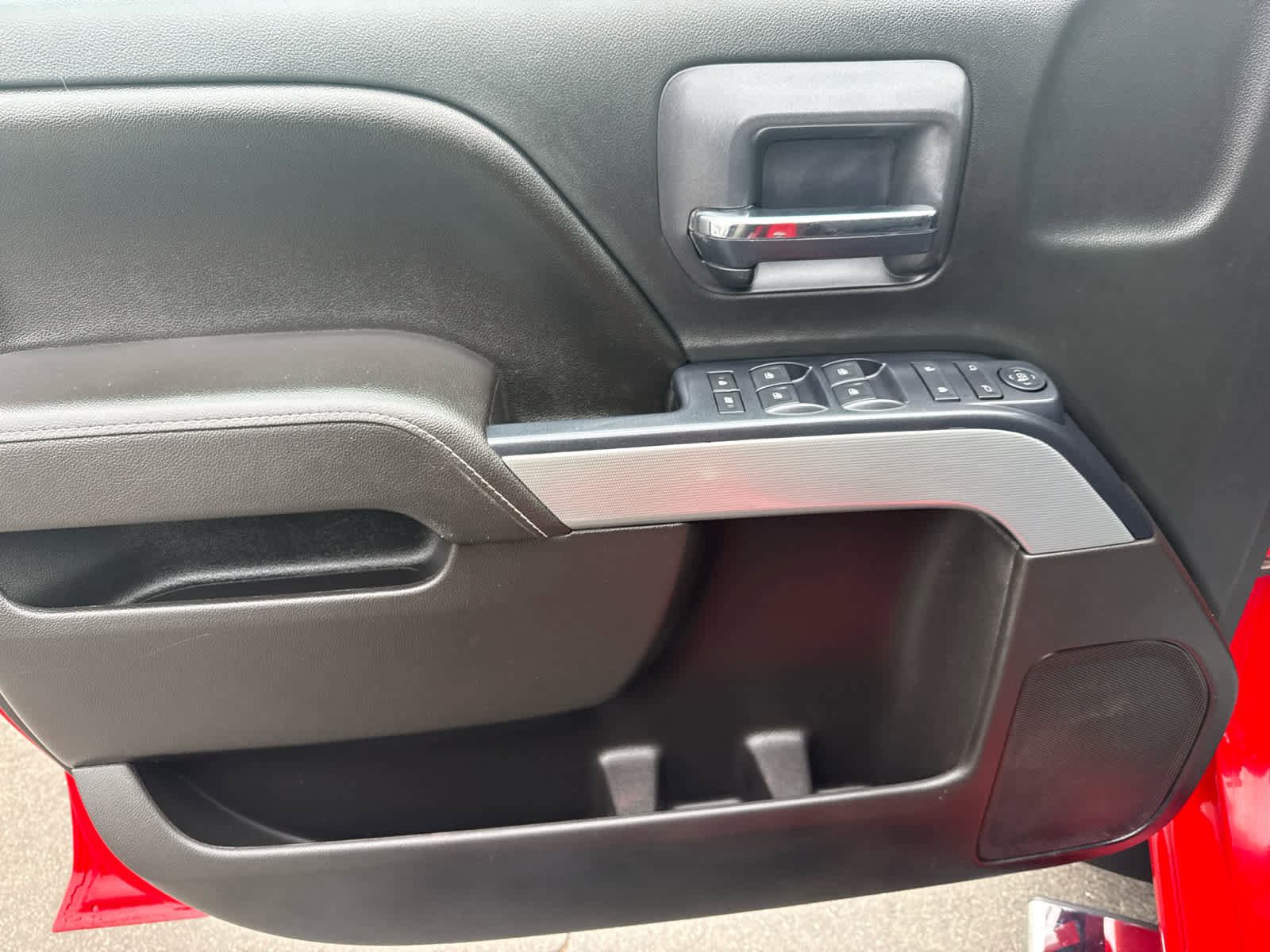 Used 2017 Chevrolet Silverado 1500 LT w/ All Star Edition image 10