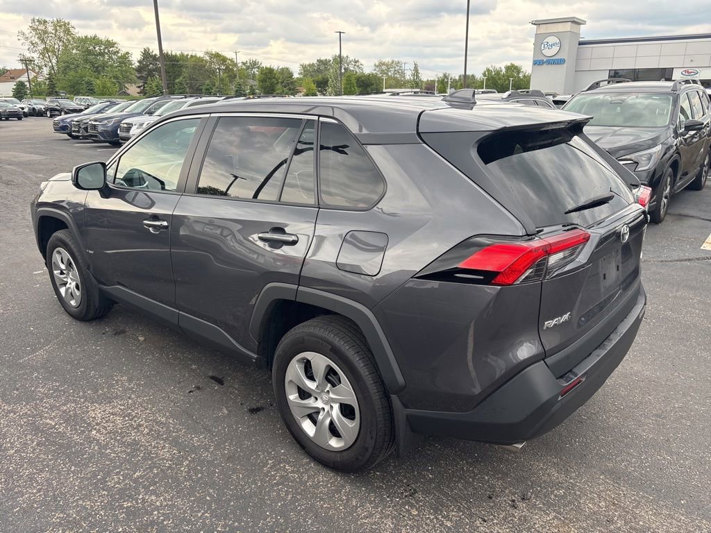 Used 2023 Toyota RAV4 LE FWD image 5
