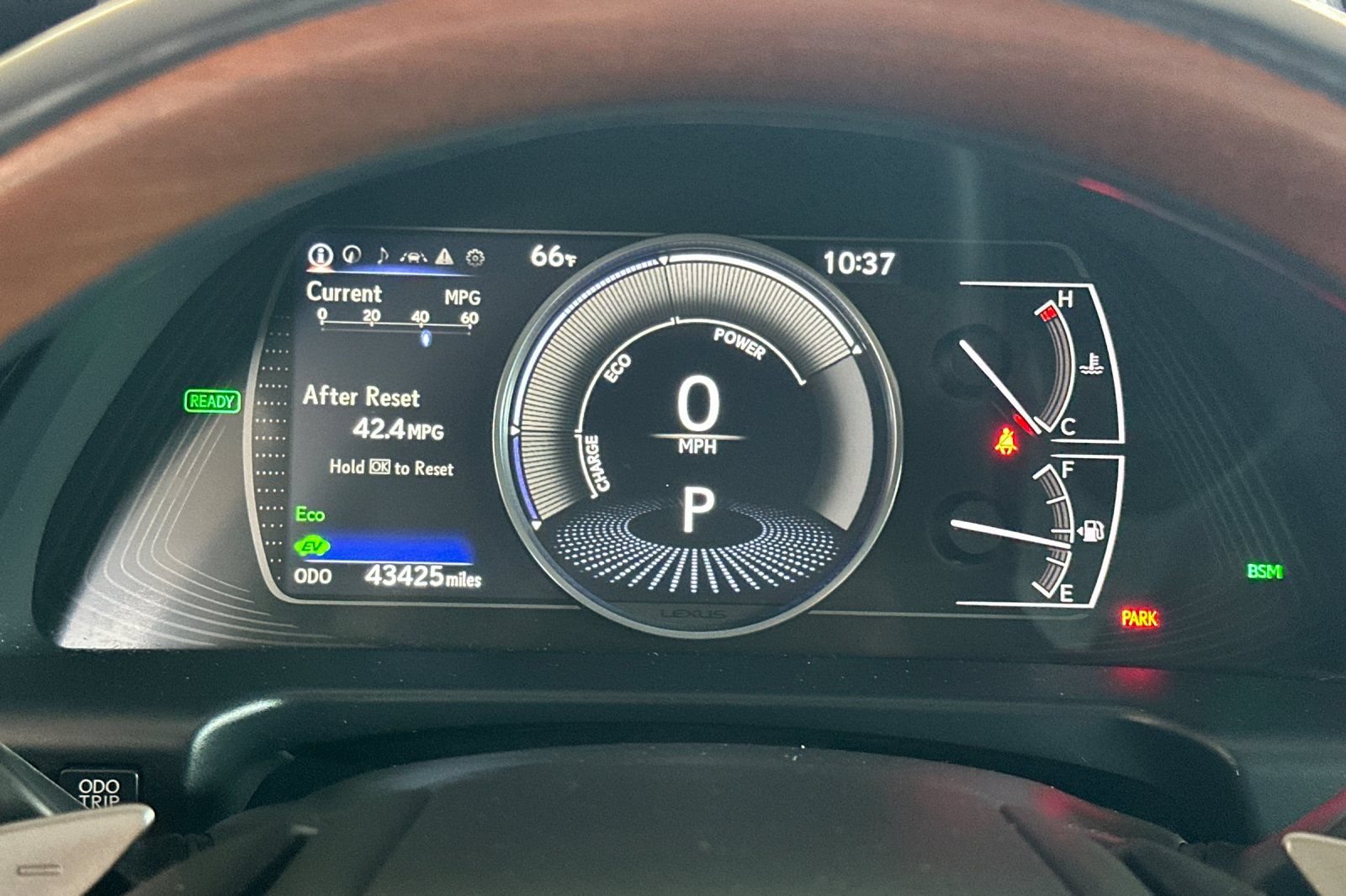 Used 2024 Lexus ES 300h w/ Accessory Package (Z1) FWD image 19