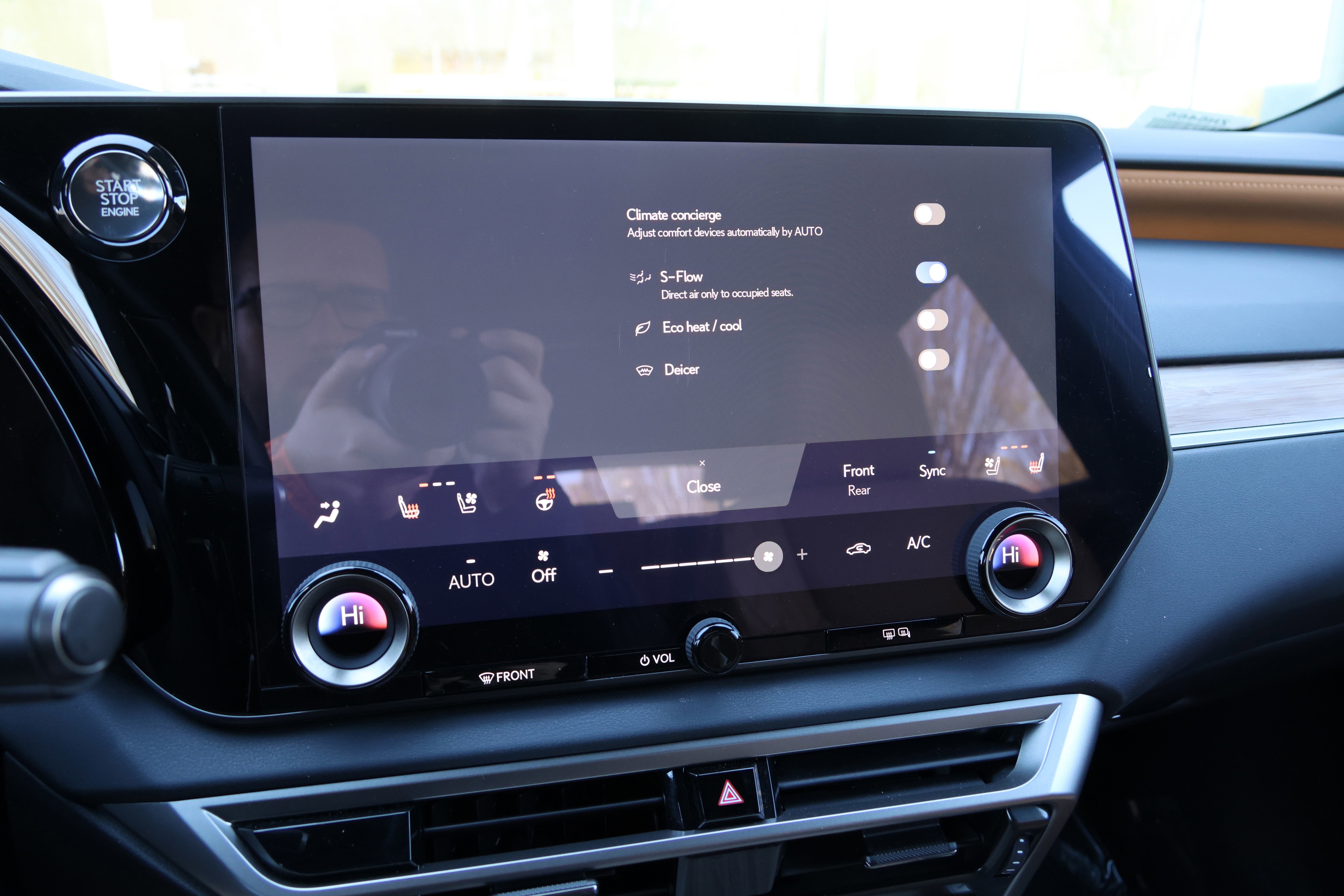 Used 2025 Lexus RX 350 Premium w/ Accessory Package (Z1) image 26