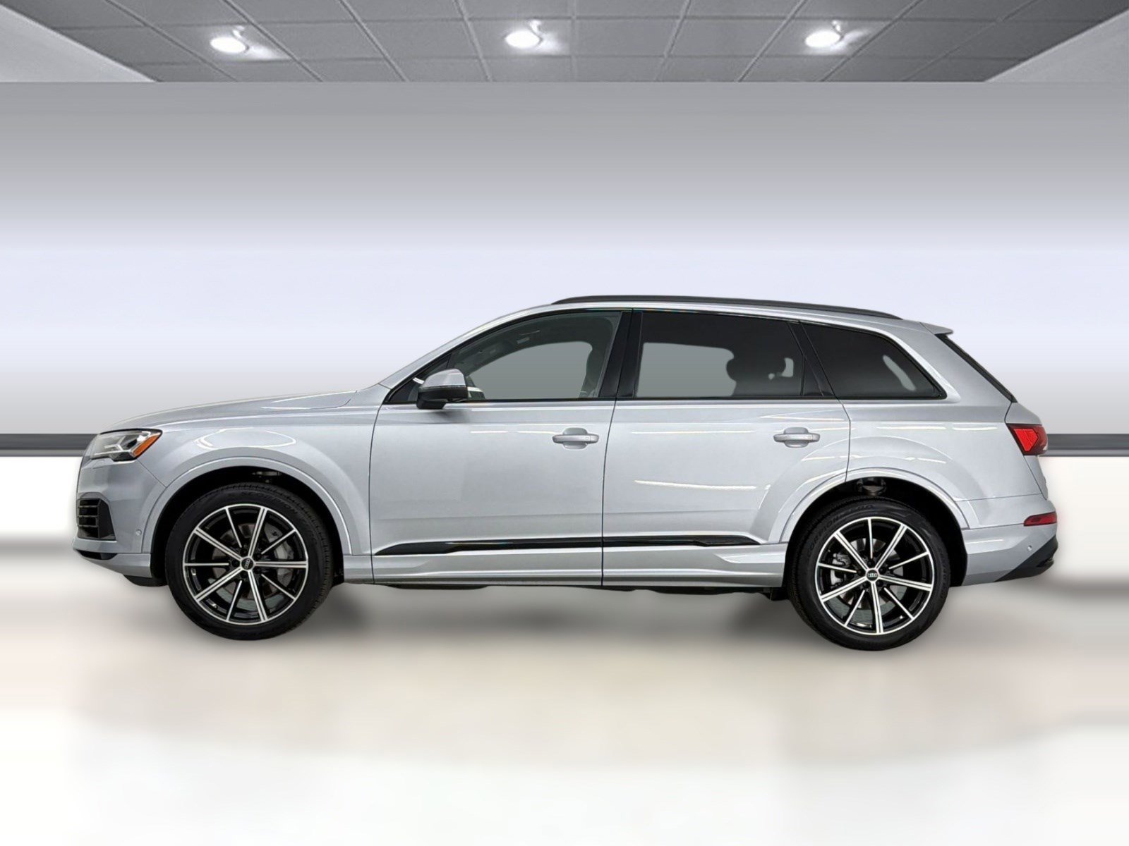 Used 2021 Audi Q7 3.0T Premium Plus AWD/4WD image 2