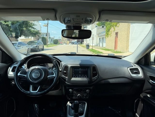 Used 2020 Jeep Compass Latitude AWD/4WD image 26