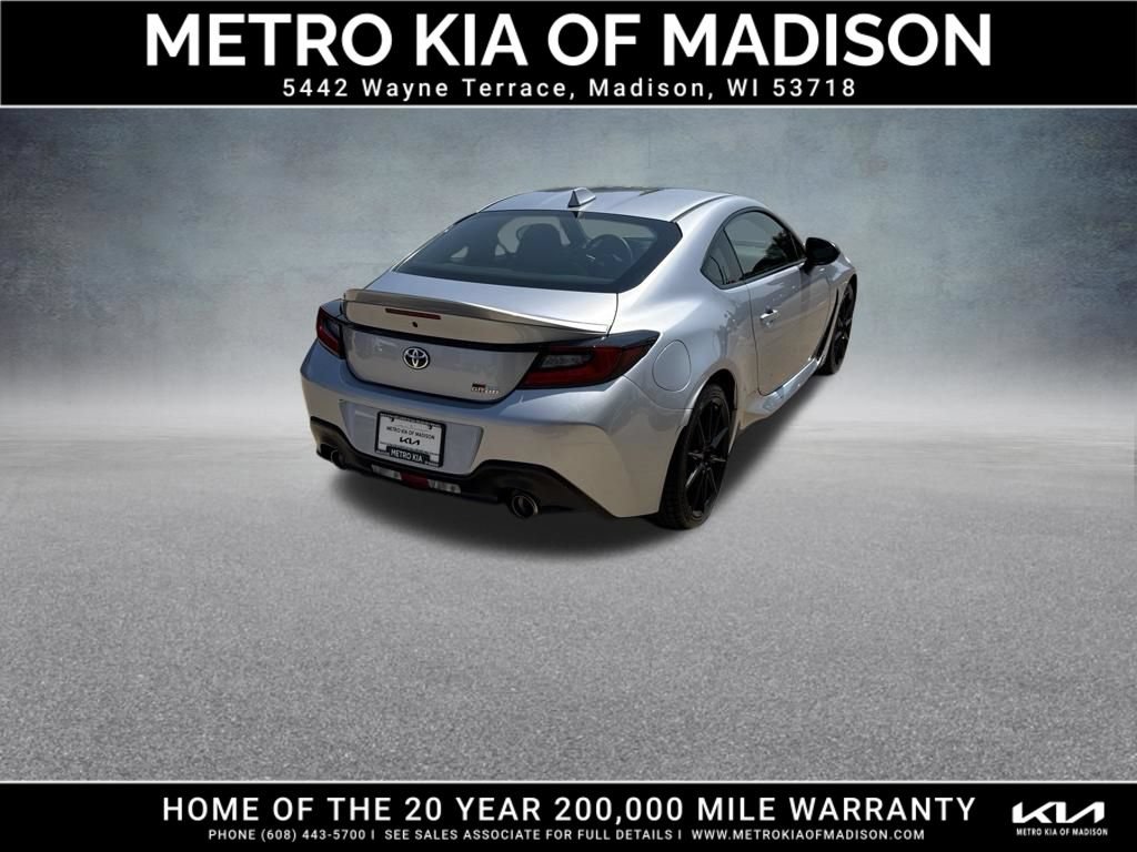 Used 2024 Toyota GR86 Premium RWD image 6