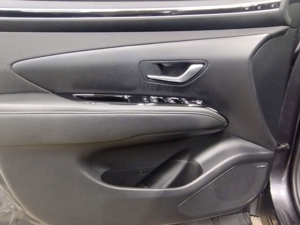 Certified 2022 Hyundai Tucson Limited image 22