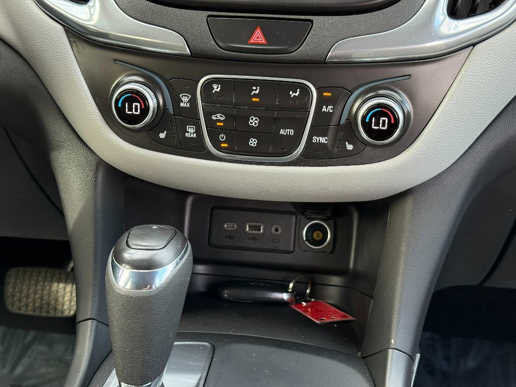 Used 2020 Chevrolet Equinox LT image 33