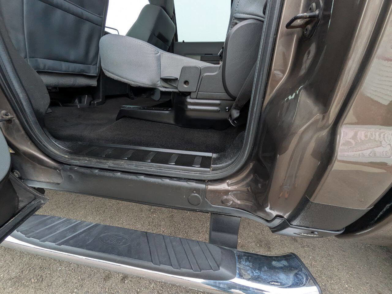 Used 2016 Ford F350 XLT w/ XLT Value Package AWD/4WD image 25