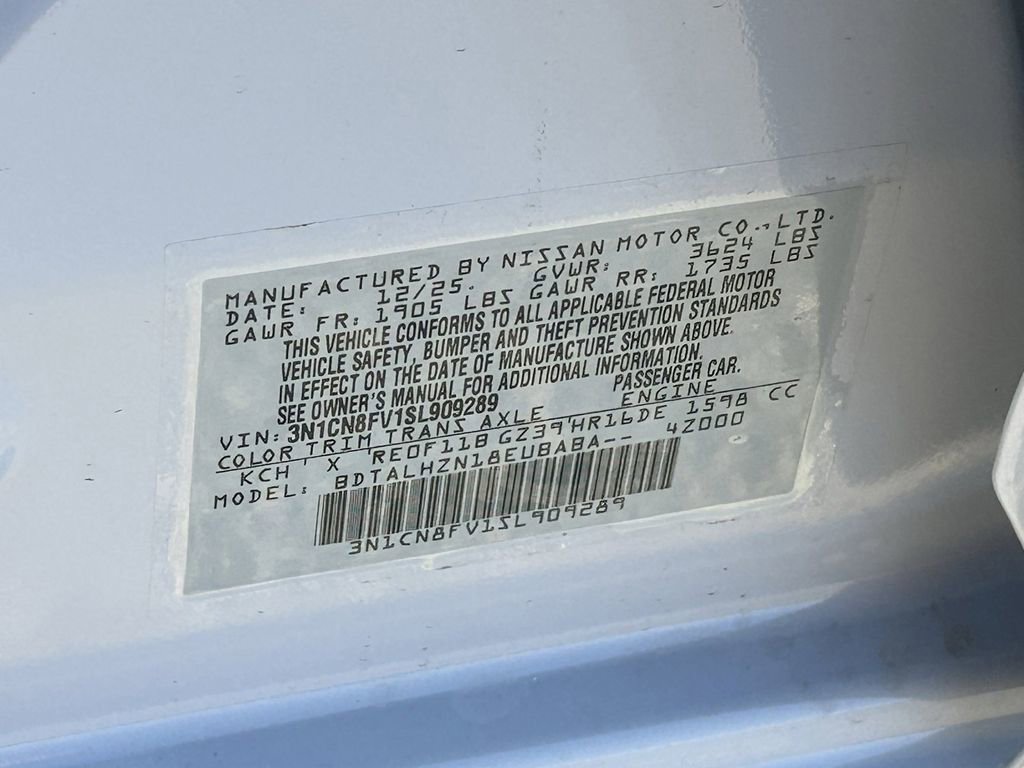 New 2025 Nissan Versa SR w/ Trunk Package image 20