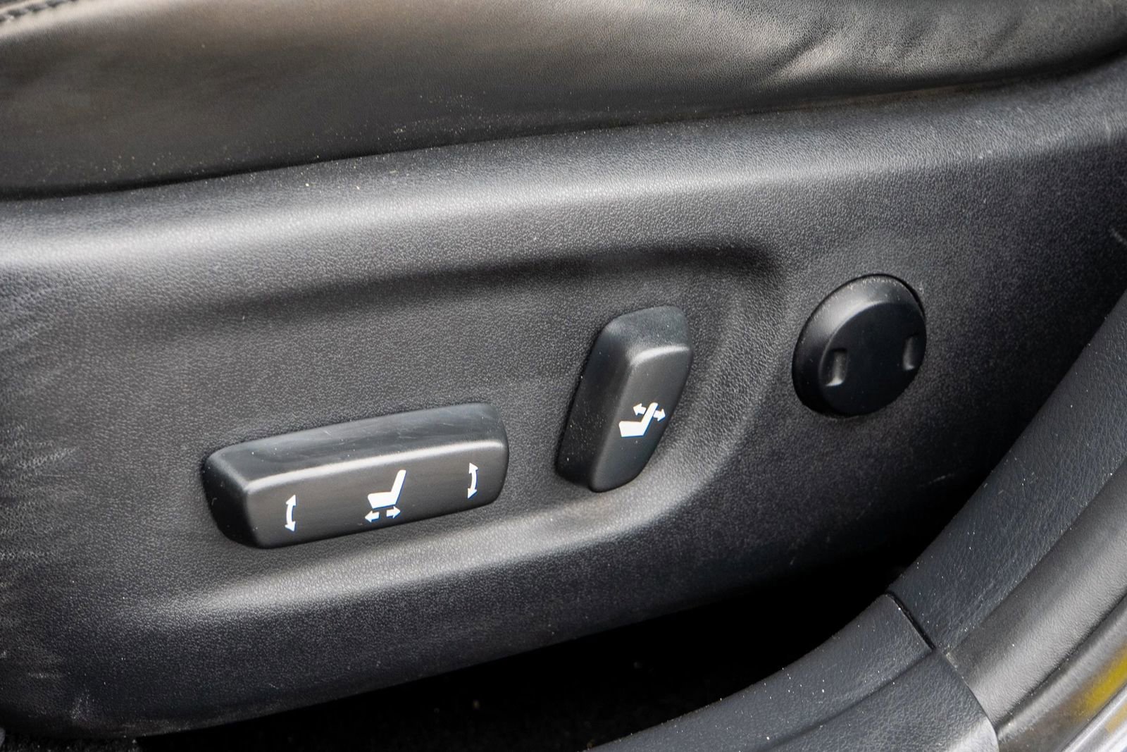 Used 2012 Lexus CT 200h Premium FWD image 22