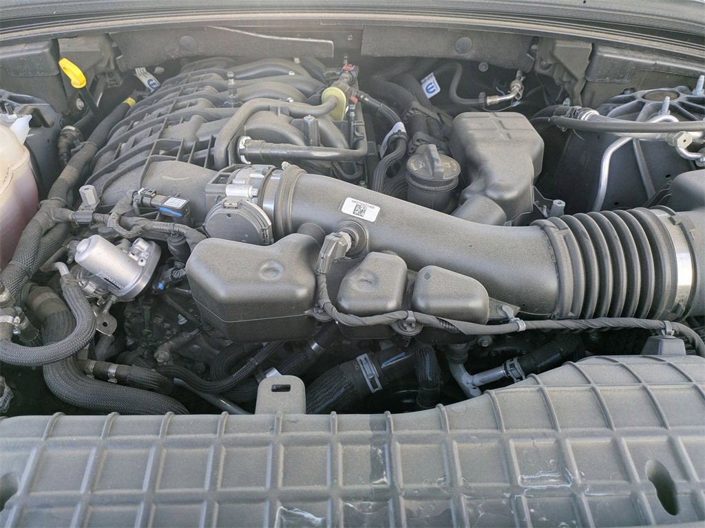 Used 2024 Jeep Grand Cherokee L Laredo image 37