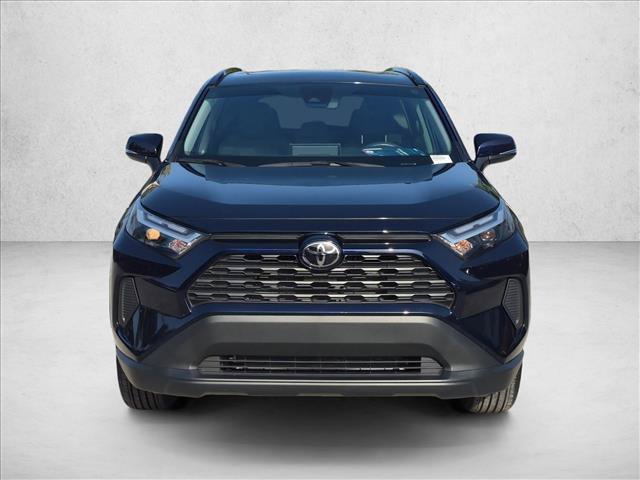 Used 2025 Toyota RAV4 XLE w/ Convenience Package FWD video 2