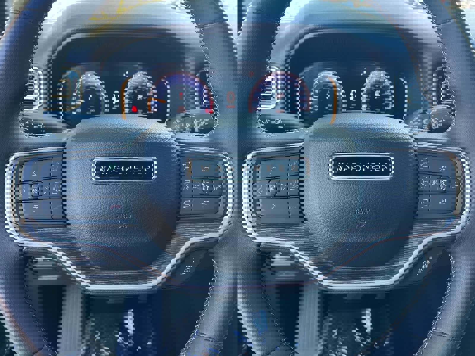 Used 2024 Jeep Wagoneer Series II w/ Flexible Seating Group image 26