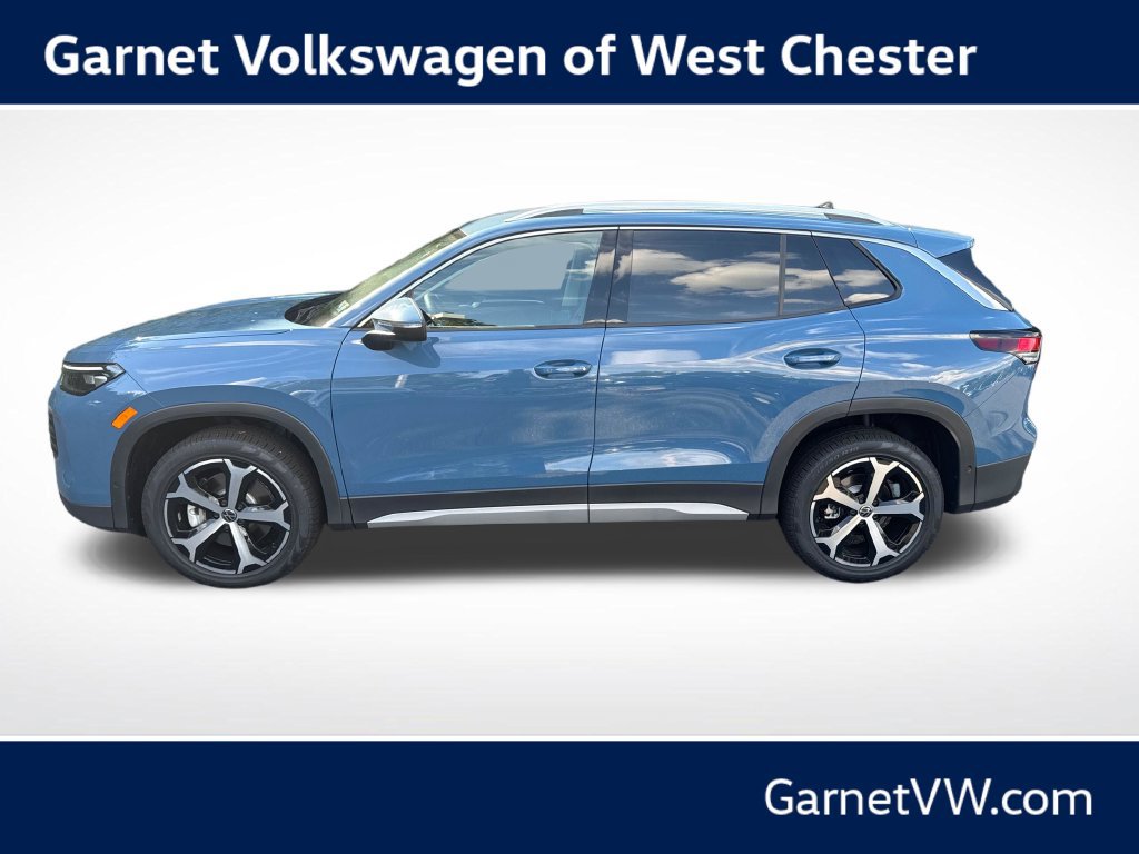 New 2026 Volkswagen Tiguan SE AWD/4WD image 2