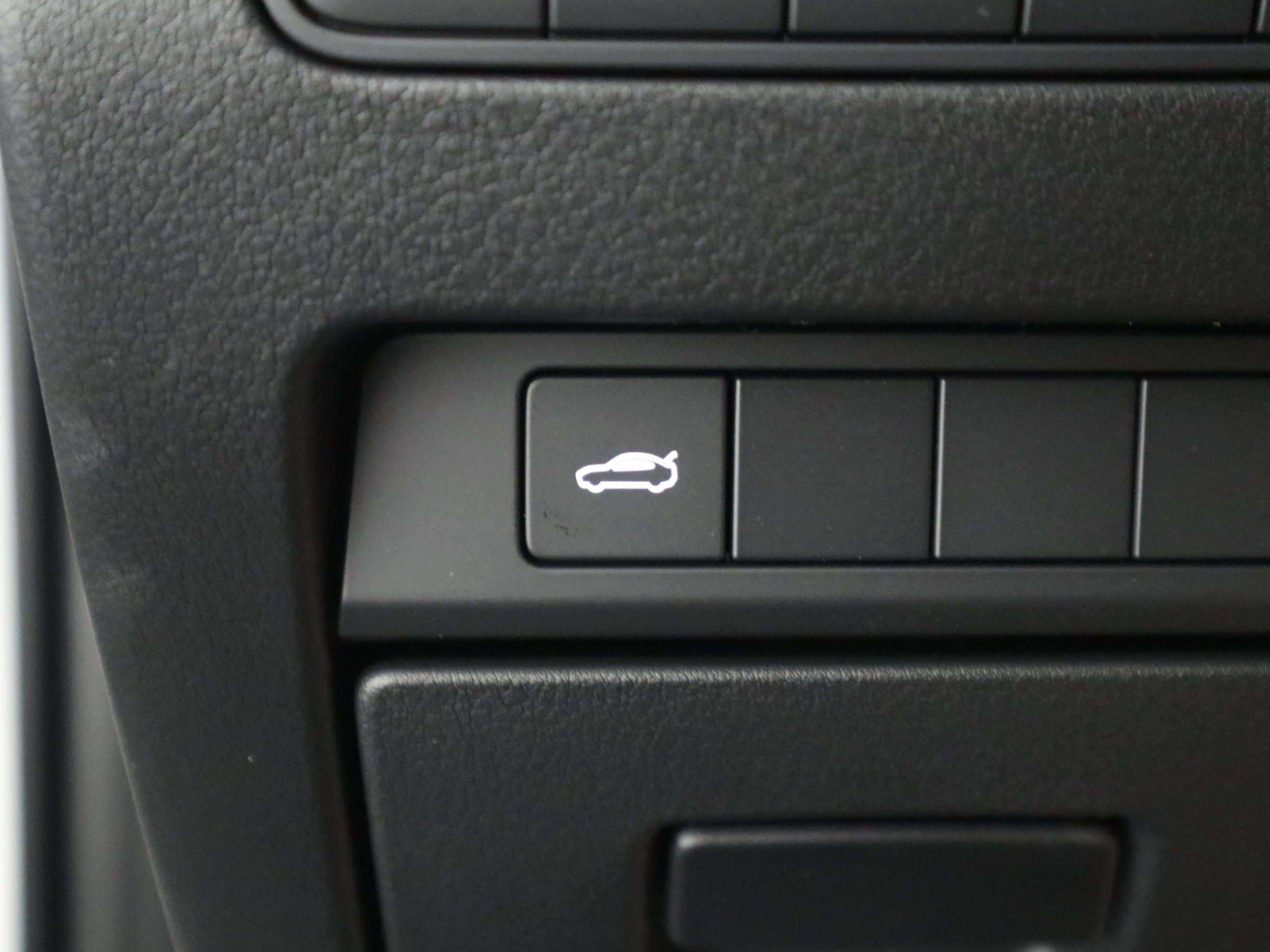 New 2026 MAZDA MAZDA3 s image 27