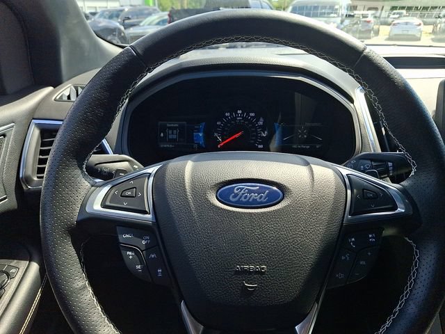 Used 2022 Ford Edge ST w/ Equipment Group 401A AWD/4WD image 20