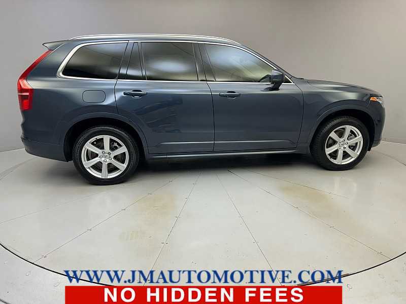 Used 2023 Volvo XC90 B5 Core w/ Protection Package Premier image 6