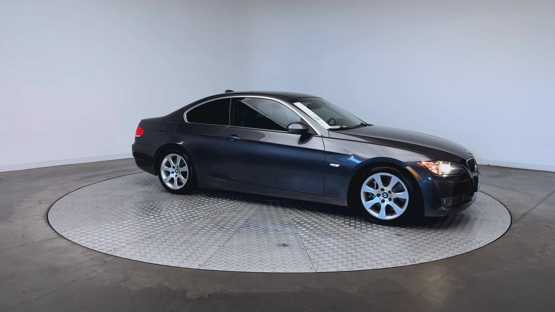 Used 2007 BMW 335i Coupe RWD image 2
