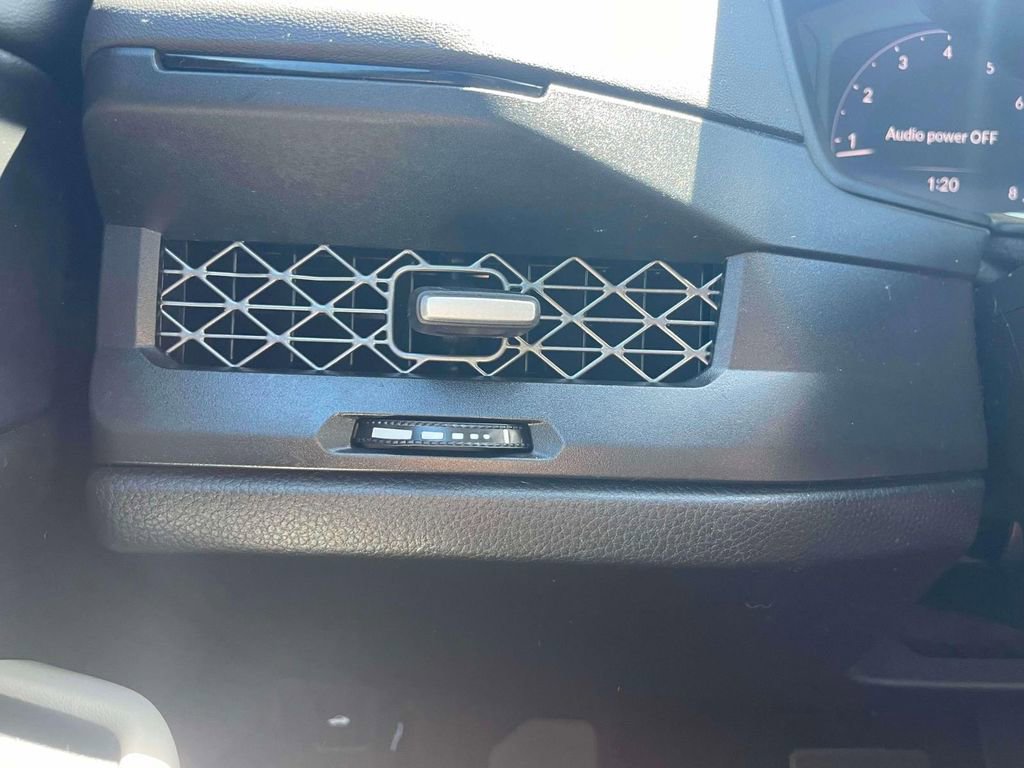 Certified 2023 Honda Accord EX image 22