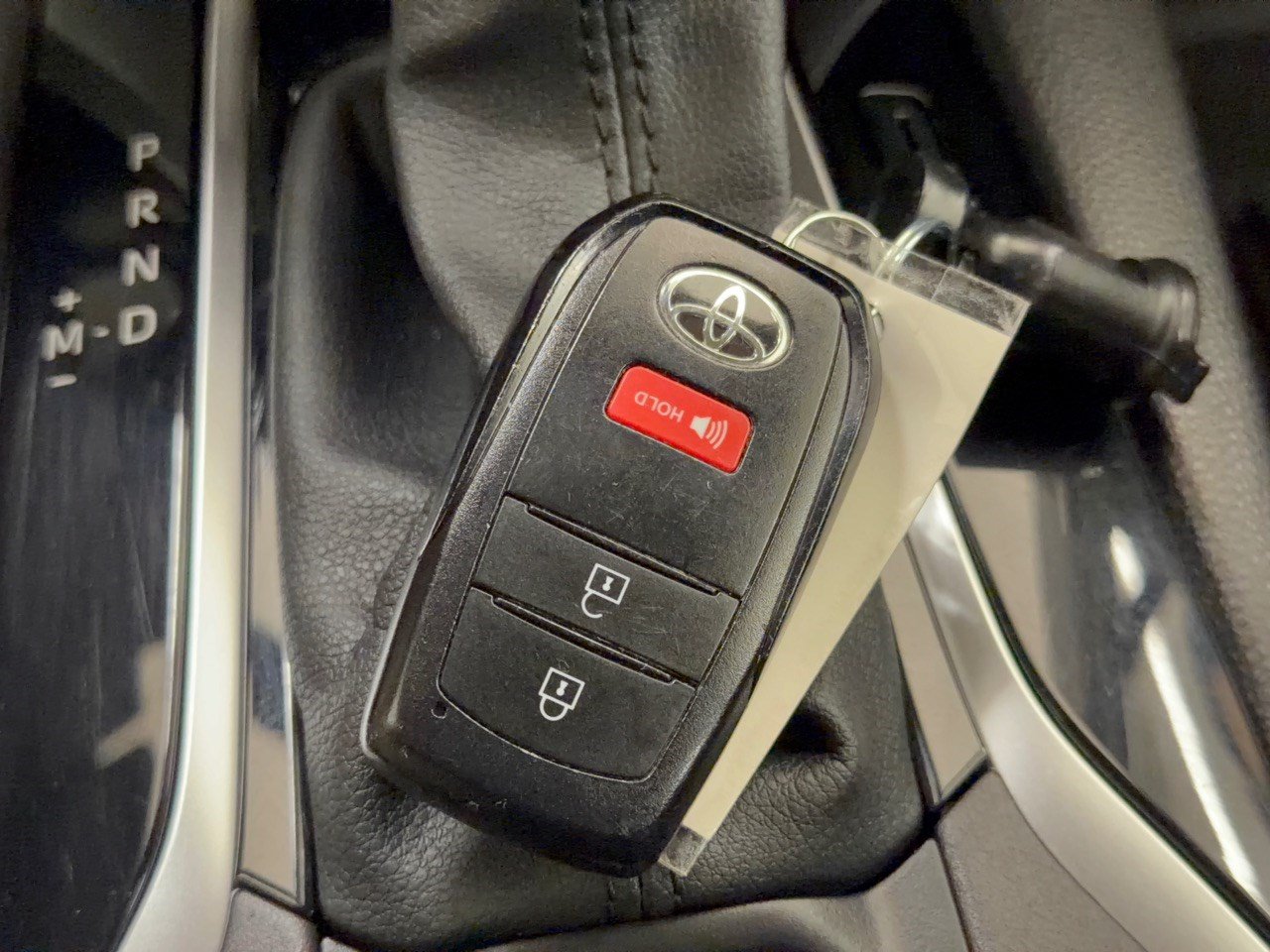 Used 2024 Toyota Corolla Cross LE FWD image 31