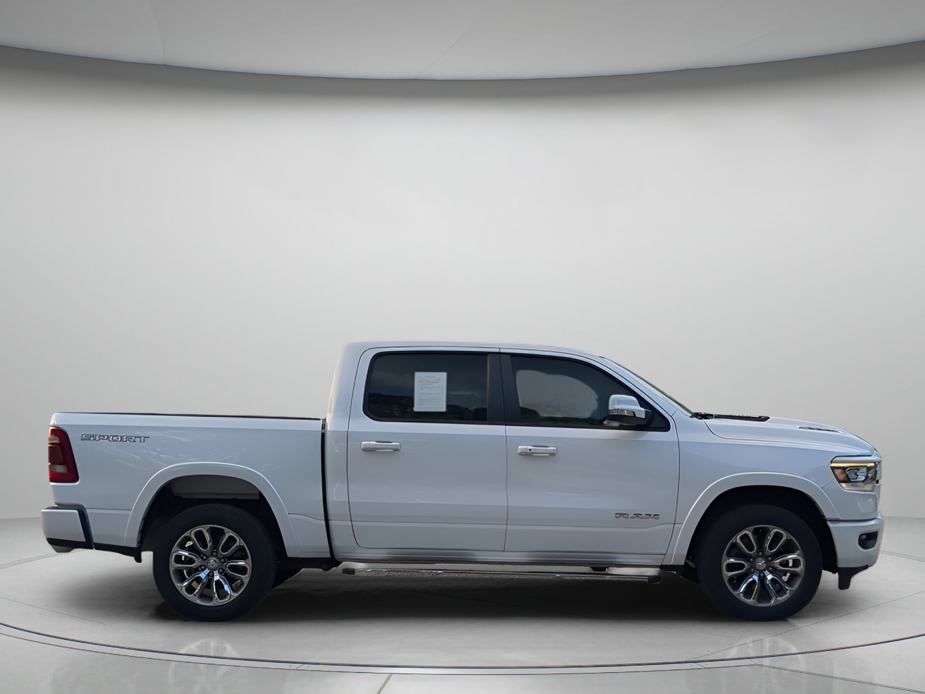 Used 2022 RAM 1500 Laramie w/ Sport Appearance Package AWD/4WD image 39