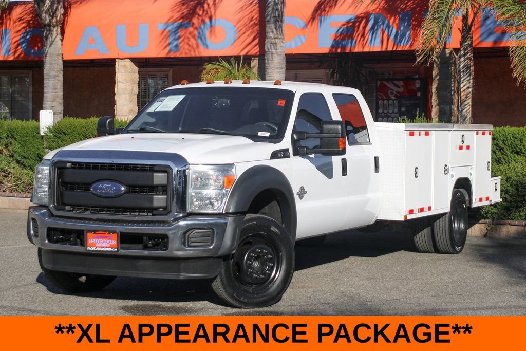 Used 2016 Ford F550 2WD Crew Cab Super Duty image 4