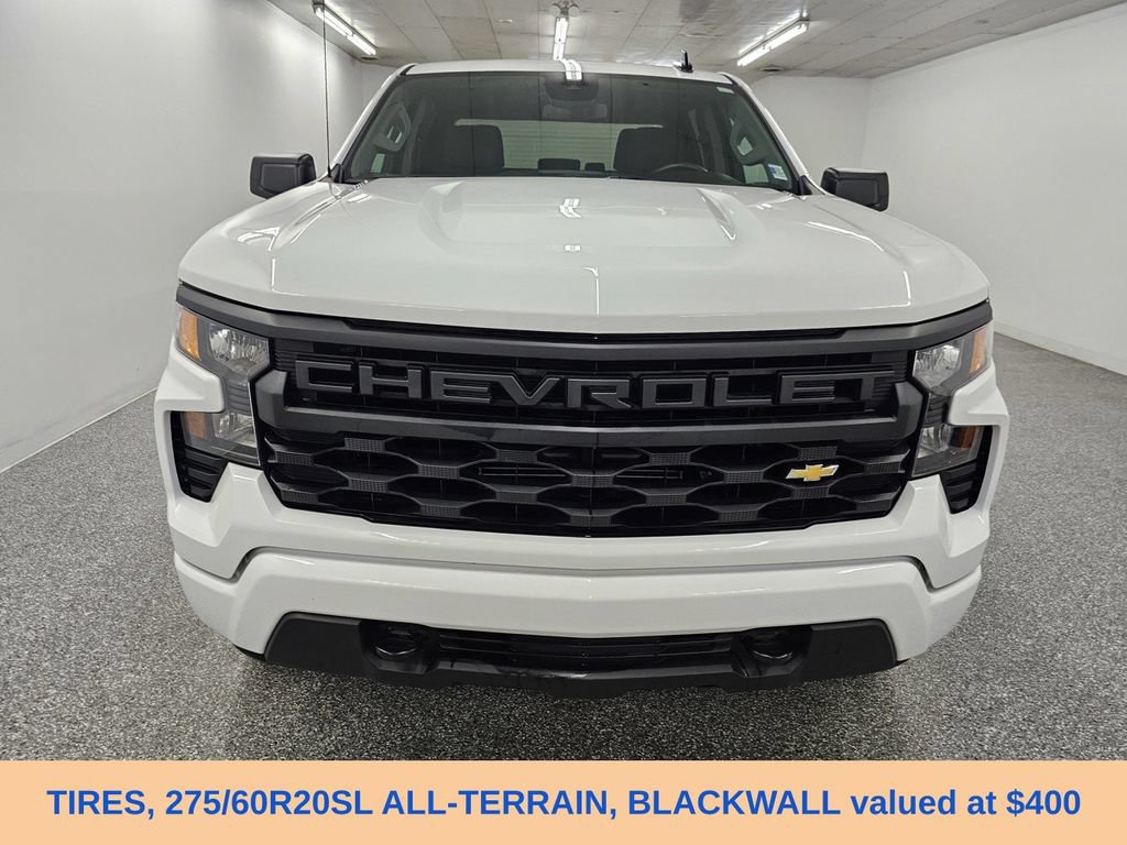 Used 2026 Chevrolet Silverado 1500 Custom AWD/4WD image 2