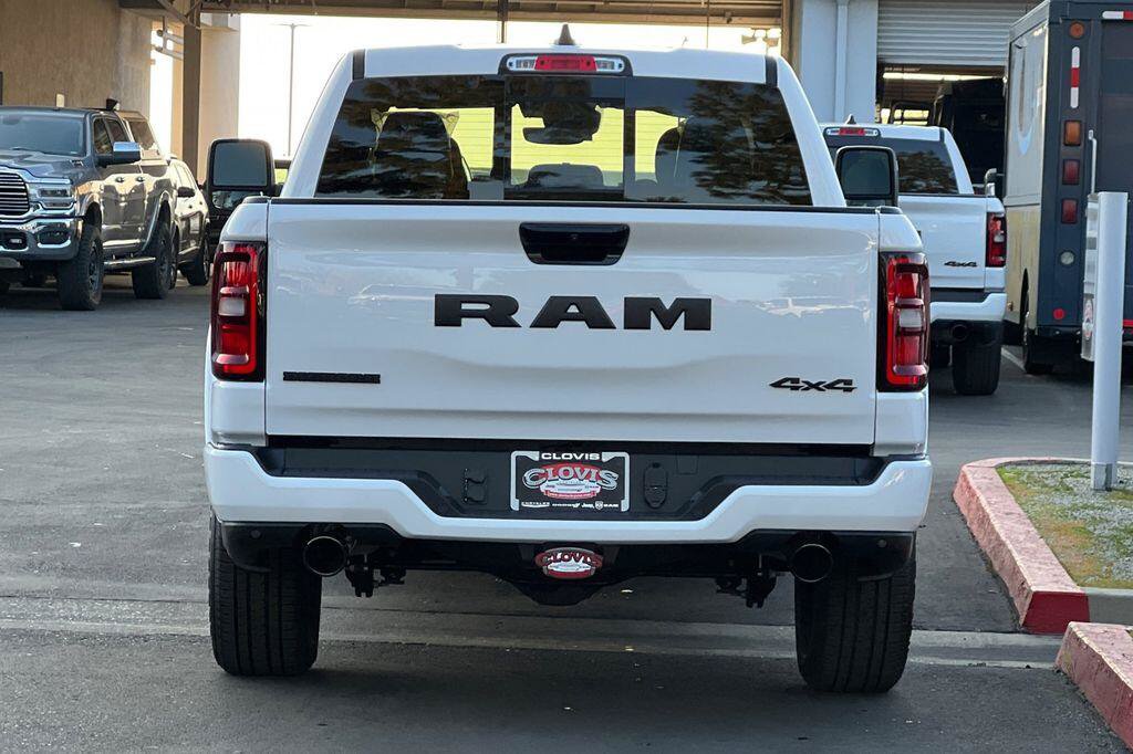 New 2026 RAM 1500 Big Horn AWD/4WD image 5