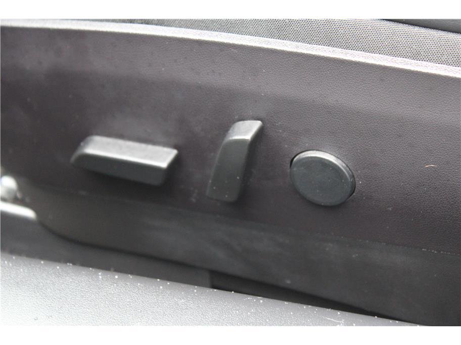 Used 2018 Tesla Model 3 Long Range image 13