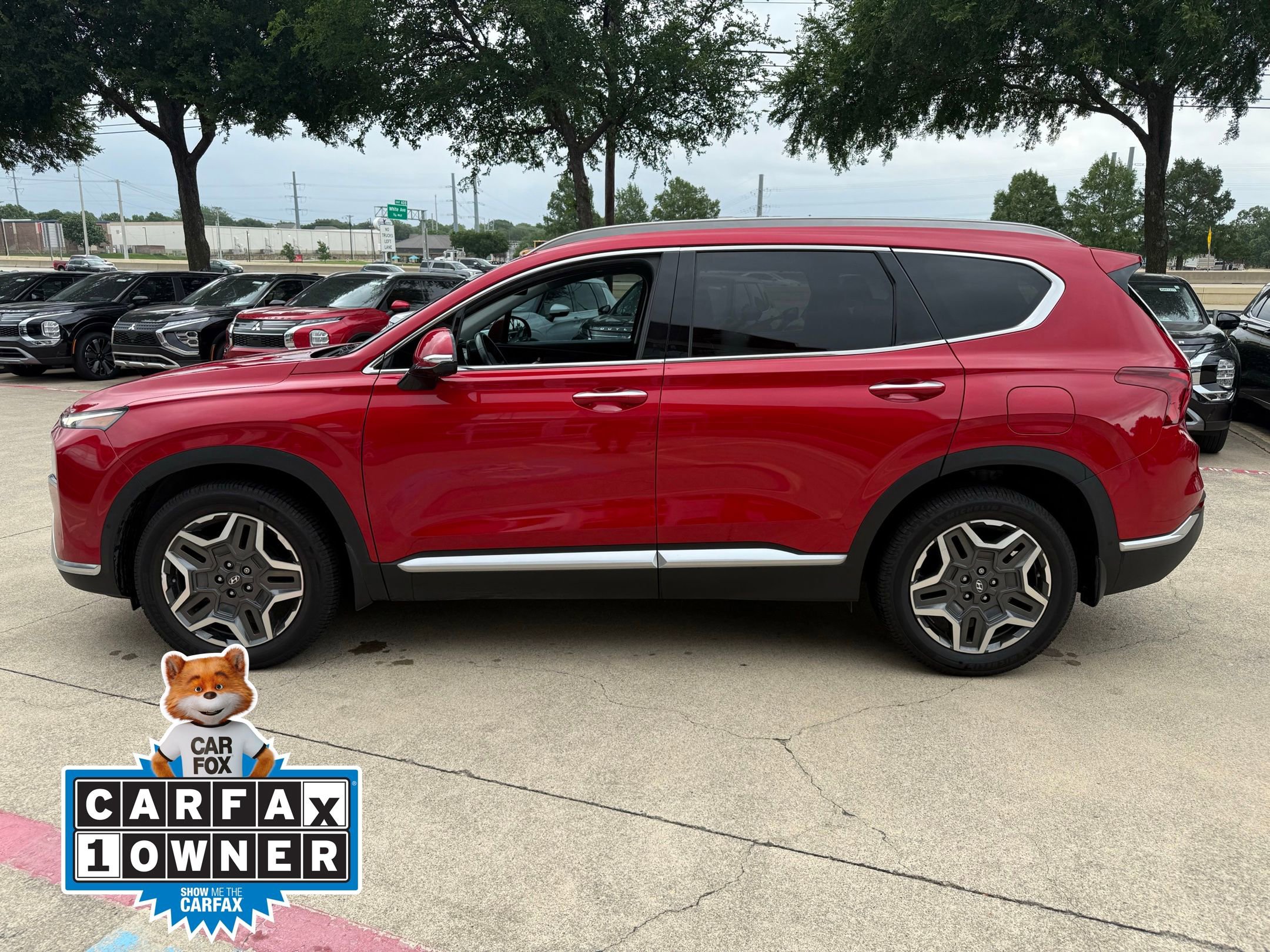 Used 2022 Hyundai Santa Fe Limited FWD image 6